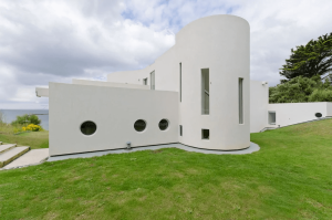 Architectural glass on curved Grand Design's building in Praa Sands