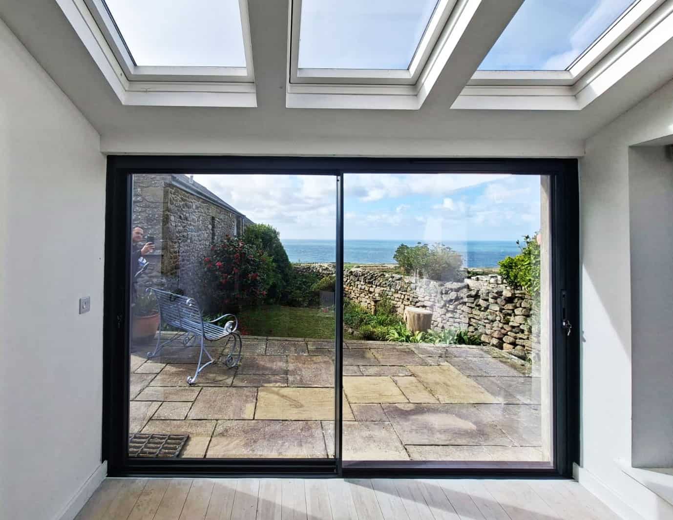 TrueVUE Slim Sliding Doors